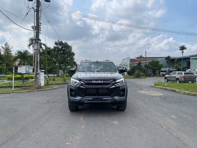 D-MAX 2 cầu số tự động type z 2025