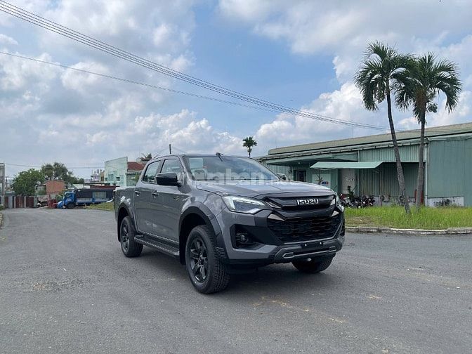 D-MAX 2 cầu số tự động type z 2025