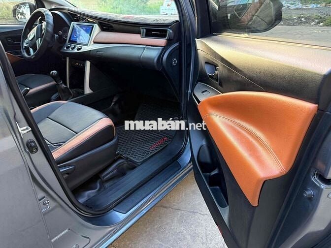 Toyota Innova 2019 2.0E - máy số zin có nhận GL