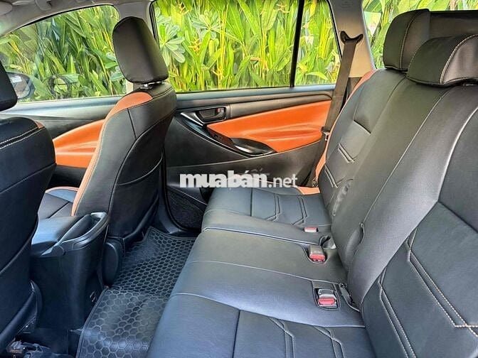 Toyota Innova 2019 2.0E - máy số zin có nhận GL