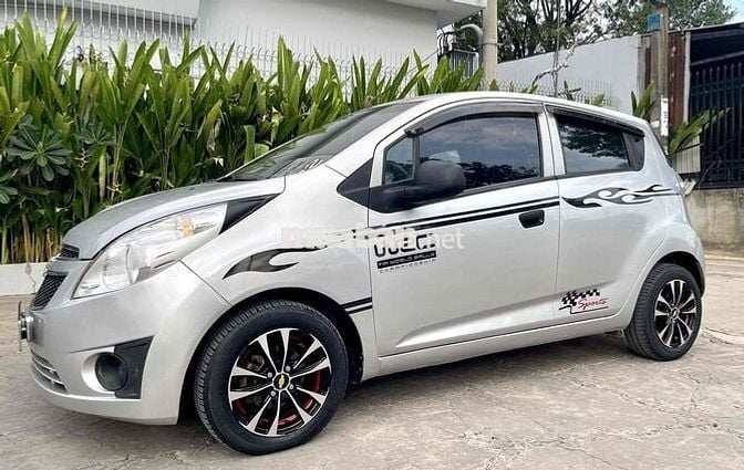 Chevrolet Spark 2011 LT 1.2 MT - 14000 km