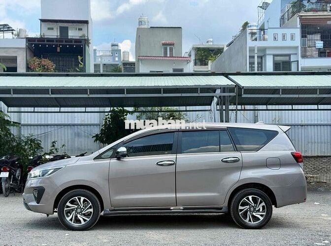 Toyota Innova 2.0G 2021 xe đẹp 1chủ bao test hãng