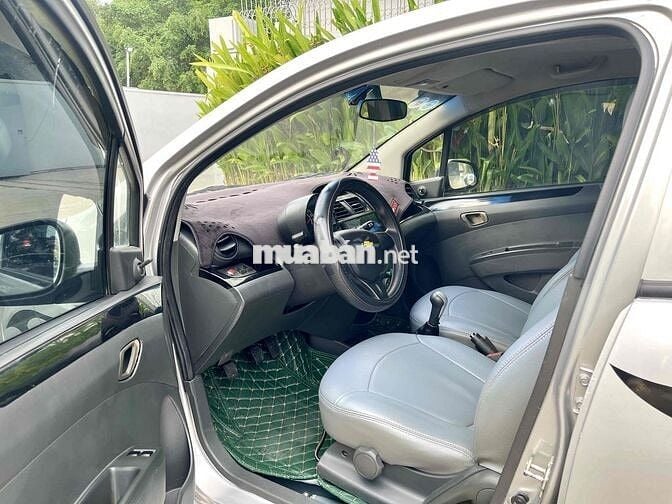 Chevrolet Spark 2011 LT 1.2 MT - 14000 km