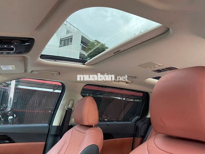 Kia Carnival 2022 Signature 2.2D 40000km ko lỗi