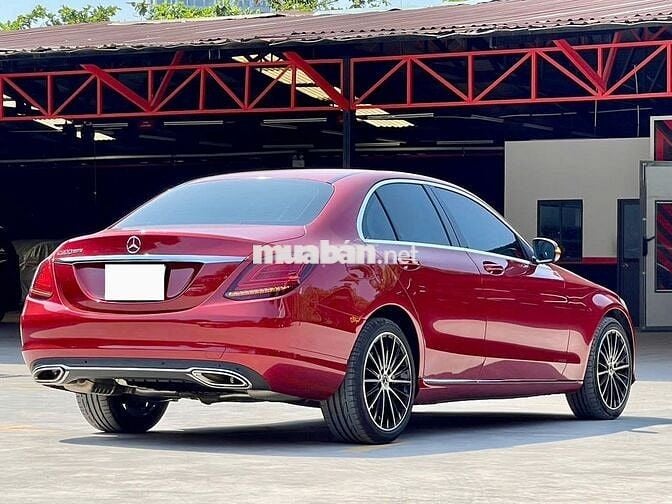 Mercedes C200 Exclusive 2020-36000km đẹp miễn chê