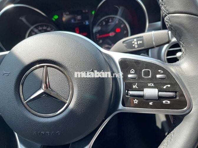 Mercedes C200 Exclusive 2020-36000km đẹp miễn chê