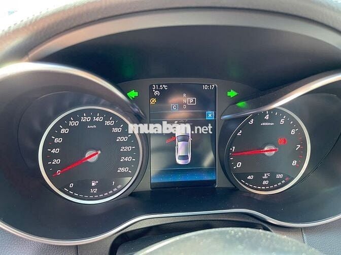 Mercedes C200 Exclusive 2020-36000km đẹp miễn chê