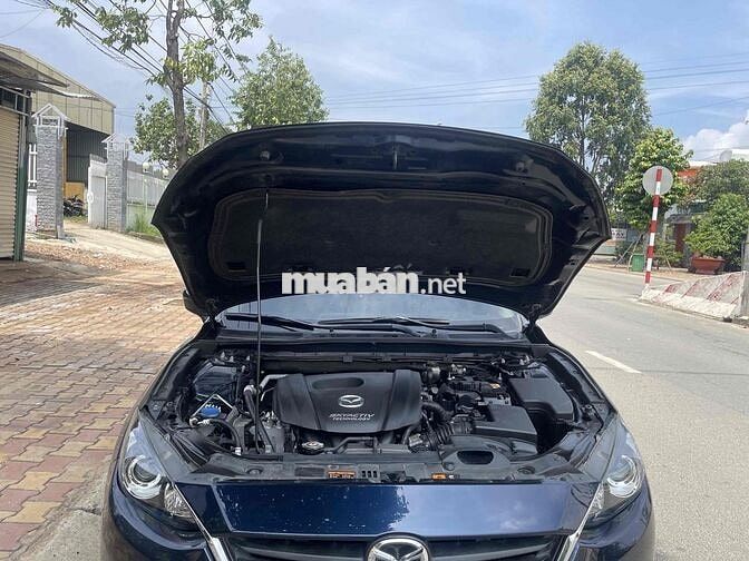 Mazda 3 2016 1.5 AT Sedan - 100000 km