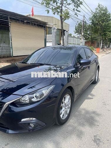 Mazda 3 2016 1.5 AT Sedan - 100000 km