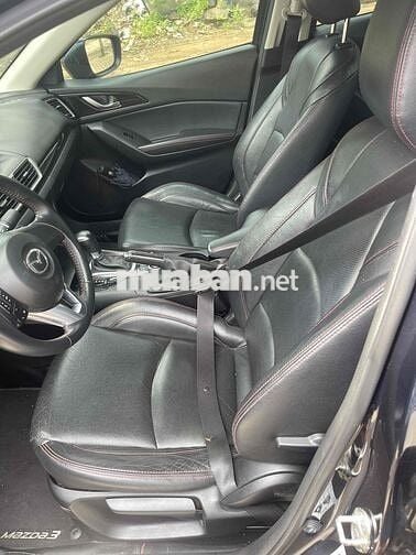 Mazda 3 2016 1.5 AT Sedan - 100000 km