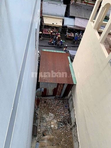 Bán nhà mặt tiền Trần Văn Ơn, quận Tân Phú dt 4x21m cấp 4 giá 10,2 tỷ