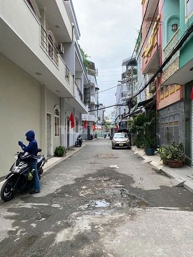 Bán Lô Đất HXH Phan Văn Trị , P11, 47m2 , 4ty9 TL . LH 0866408299 