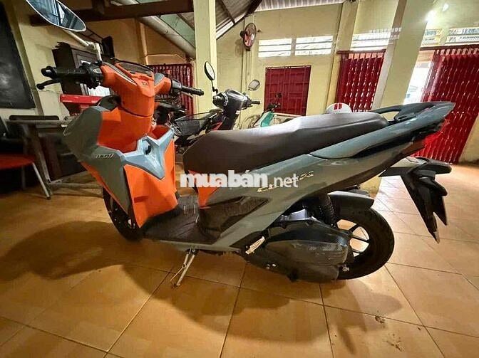 cần bán xe click thái 125