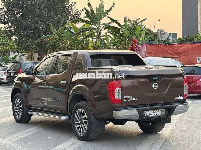Bán xe Nissan Navara 2015 SL số sàn 2 cầu bản đủ