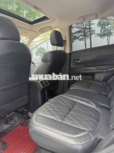 Mitsubishi Outlander 2022 - 28000 km