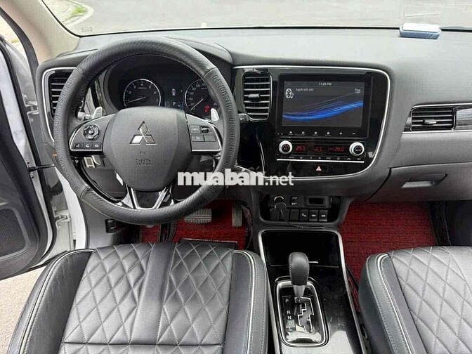 Mitsubishi Outlander 2022 - 28000 km
