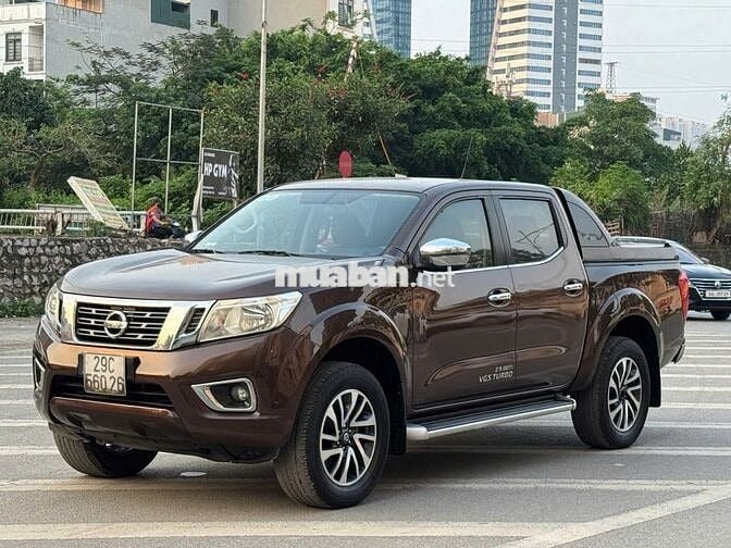 Bán xe Nissan Navara 2015 SL số sàn 2 cầu bản đủ