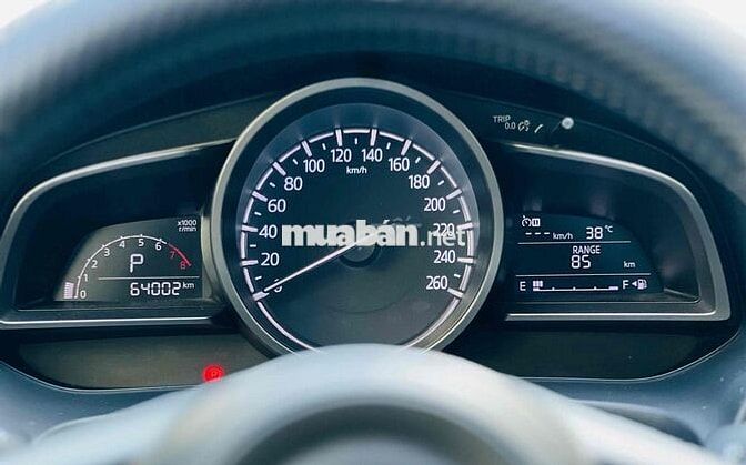 Mazda 3 2018 1.5 AT Sedan - 64000 km