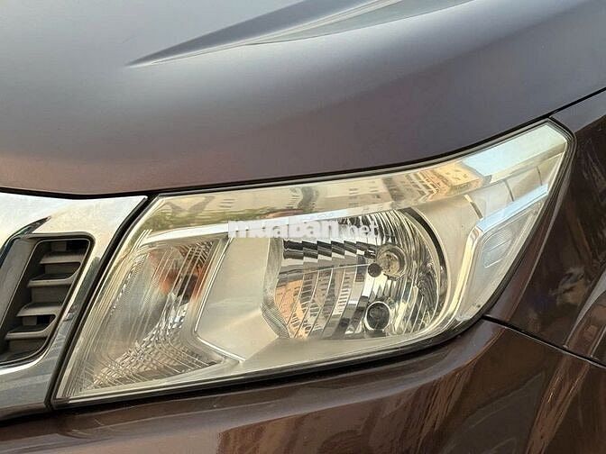 Bán xe Nissan Navara 2015 SL số sàn 2 cầu bản đủ
