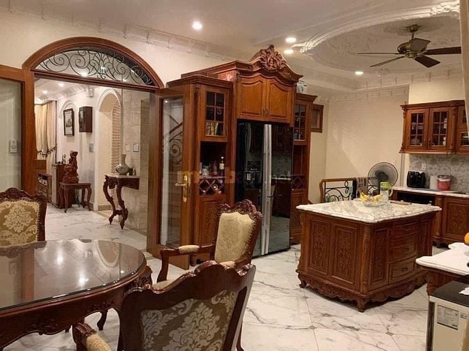 LÝ THƯỜNG KIỆT, QUẬN 10 - HẺM 6M OTO ĐANG CHO THUÊ 22TR GIÁ 5TỶ990 TL