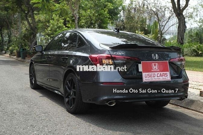 Honda Civic 2022 RS Xam - 22700 km, Sơn zin 99%