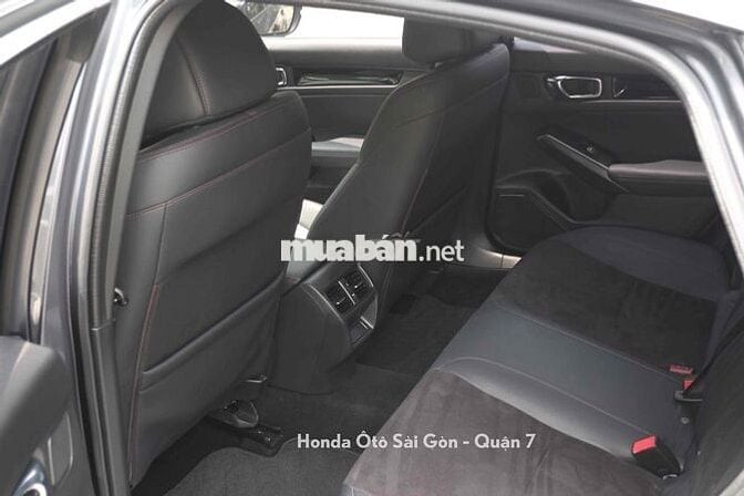 Honda Civic 2022 RS Xam - 22700 km, Sơn zin 99%