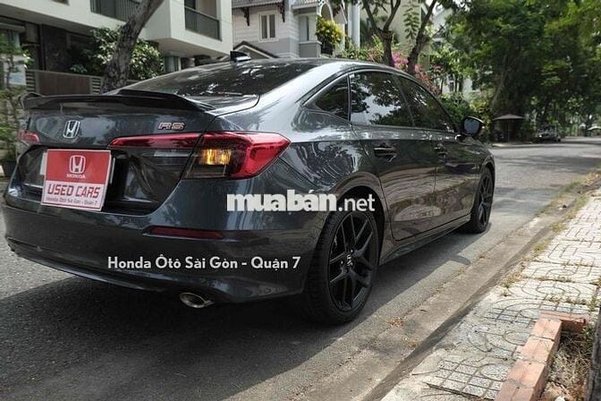 Honda Civic 2022 RS Xam - 22700 km, Sơn zin 99%
