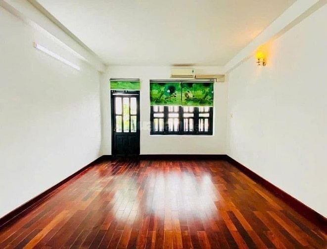 Bán gấp nhà cực đẹp giá cực êm tại Trần Quý, P7, Q11| 3,640 tỷ| 45m2