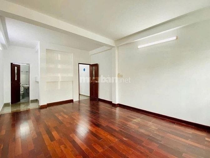 Bán gấp nhà cực đẹp giá cực êm tại Trần Quý, P7, Q11| 3,640 tỷ| 45m2