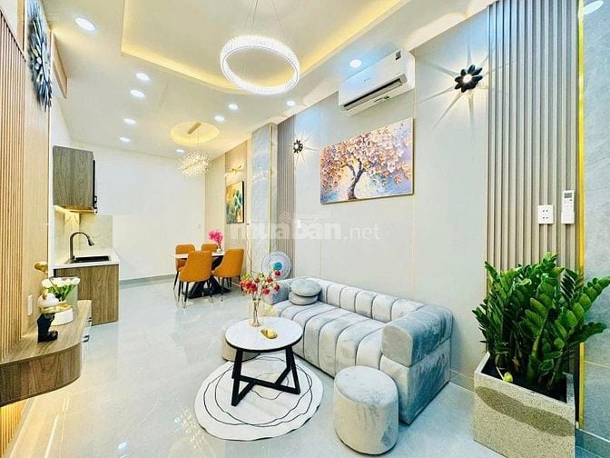 BÁN NHÀ MỚI GẤP!Đường Lê Trực Phường 7 Quận Bình Thạnh,DT:32m2/2.95 Tỷ