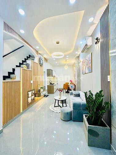 BÁN NHÀ MỚI GẤP!Đường Lê Trực Phường 7 Quận Bình Thạnh,DT:32m2/2.95 Tỷ