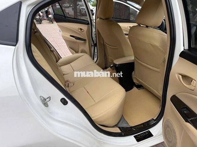 Toyota Vios 2019 số tự động, bán nhanh đổi xe