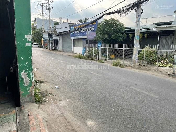 Cho thuê kho Gần Cầu Tham Lương Q12_Diện tích 14*25 350 m²,có gác lửng