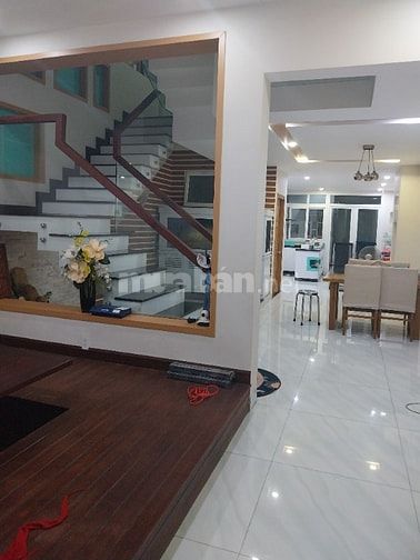Villa mini mặt tiền Trung Mỹ Tây 4