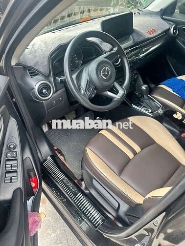 Mazda 2 2022 Deluxe - 80000 km