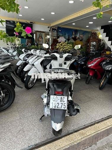 Honda SH 125i 4/2025 Màu Trắng BSTP Chính Chủ