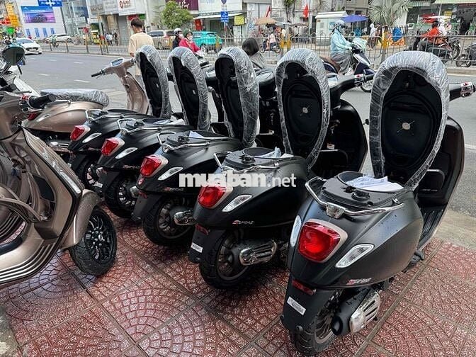Vespa Sprint TFT New 125 - 150 xe có sẵn tại Tphcm