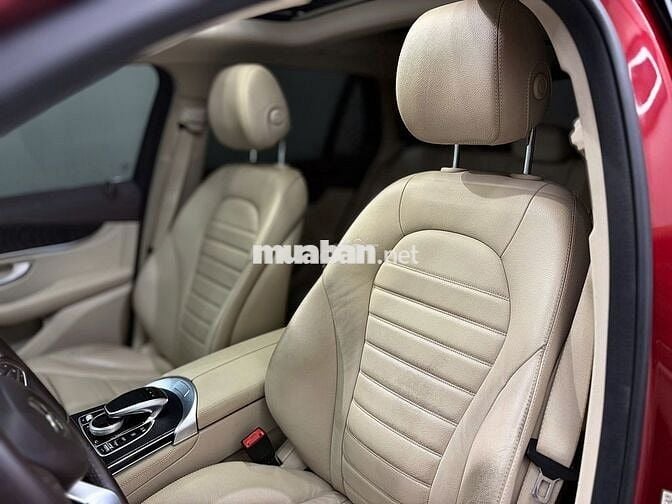 Mercedes Benz GLC300 4MATIC 2017 - 92000 km