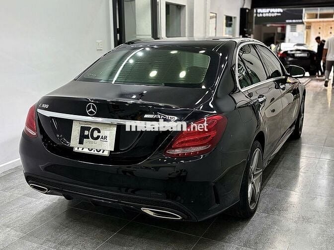 Mercedes Benz C300 AMG 2017 - 61000 km