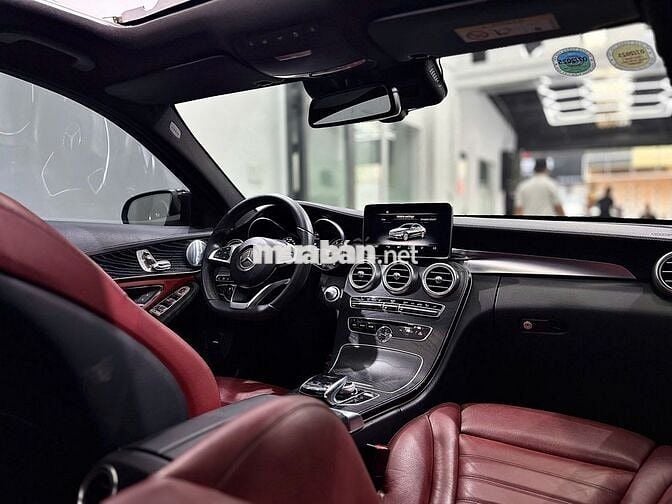 Mercedes Benz C300 AMG 2017 - 61000 km