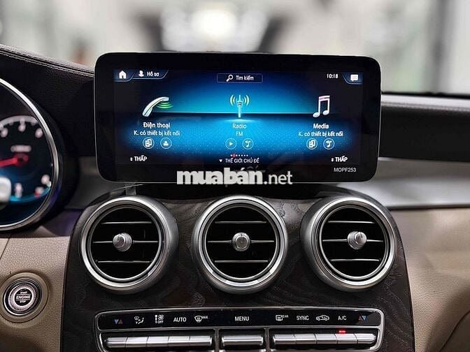 Mercedes Benz GLC 2020 200 4Matic - 89000 km