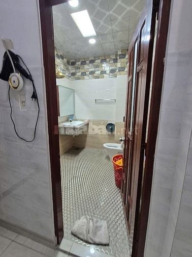 Mặt tiền khu Tên Lửa ViP đường số 34 dt80m2 đúc 4 tầng 5pn Q. Bình Tân
