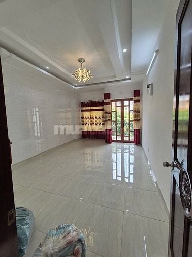 Mặt tiền khu Tên Lửa ViP đường số 34 dt80m2 đúc 4 tầng 5pn Q. Bình Tân