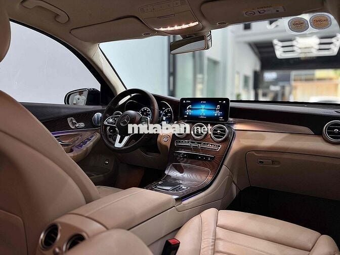 Mercedes Benz GLC 2020 200 4Matic - 89000 km