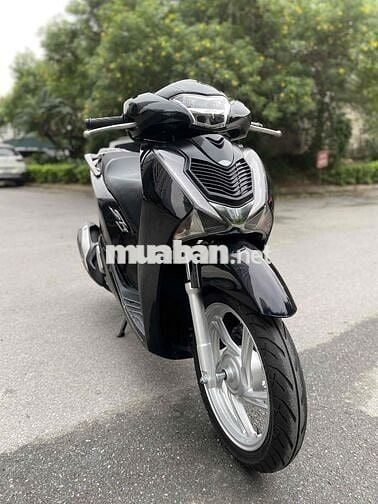 SH 150 CBS năm 2017 - zin chất - chạy ít - máy êm