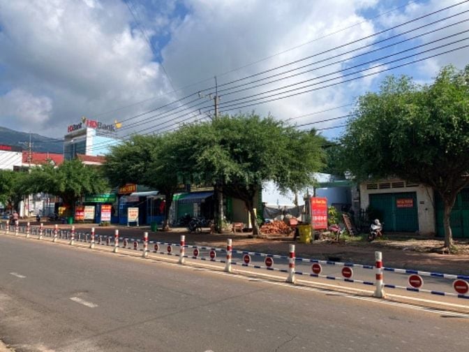 Bán nhà mặt tiền đường Trần Phú, thị trấn Gia Ray, Xuân Lộc, Đồng Nai