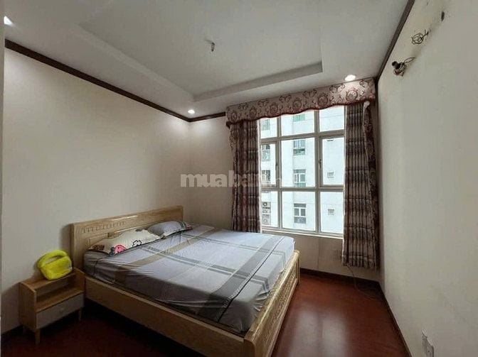 Căn hộ Oriental Plaza, Âu Cơ, Tân Phú: 14tr/th, 95m2,3pn,full NT