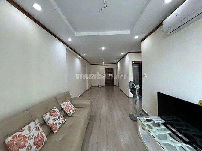 Căn hộ Oriental Plaza, Âu Cơ, Tân Phú: 14tr/th, 95m2,3pn,full NT