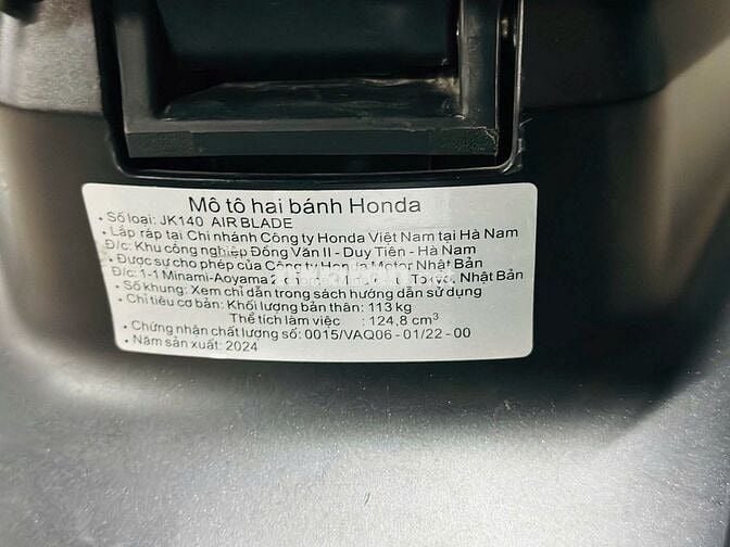 XE MÁYTHANH TÙNG_AIR BLADE 125 XANH ĐÁ CỰC MỚI 99%