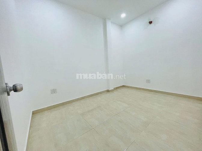 Cô chú Tâm dọn về quê ở bán căn đường Đào Cam Xả p4 q8. 2,560tỷ|56m2